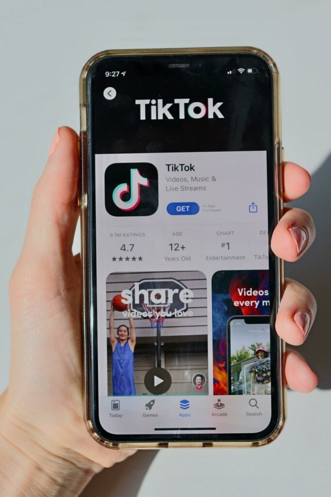 Fix: TikTok Videos Not Automatically Playing - reinstall TikTok